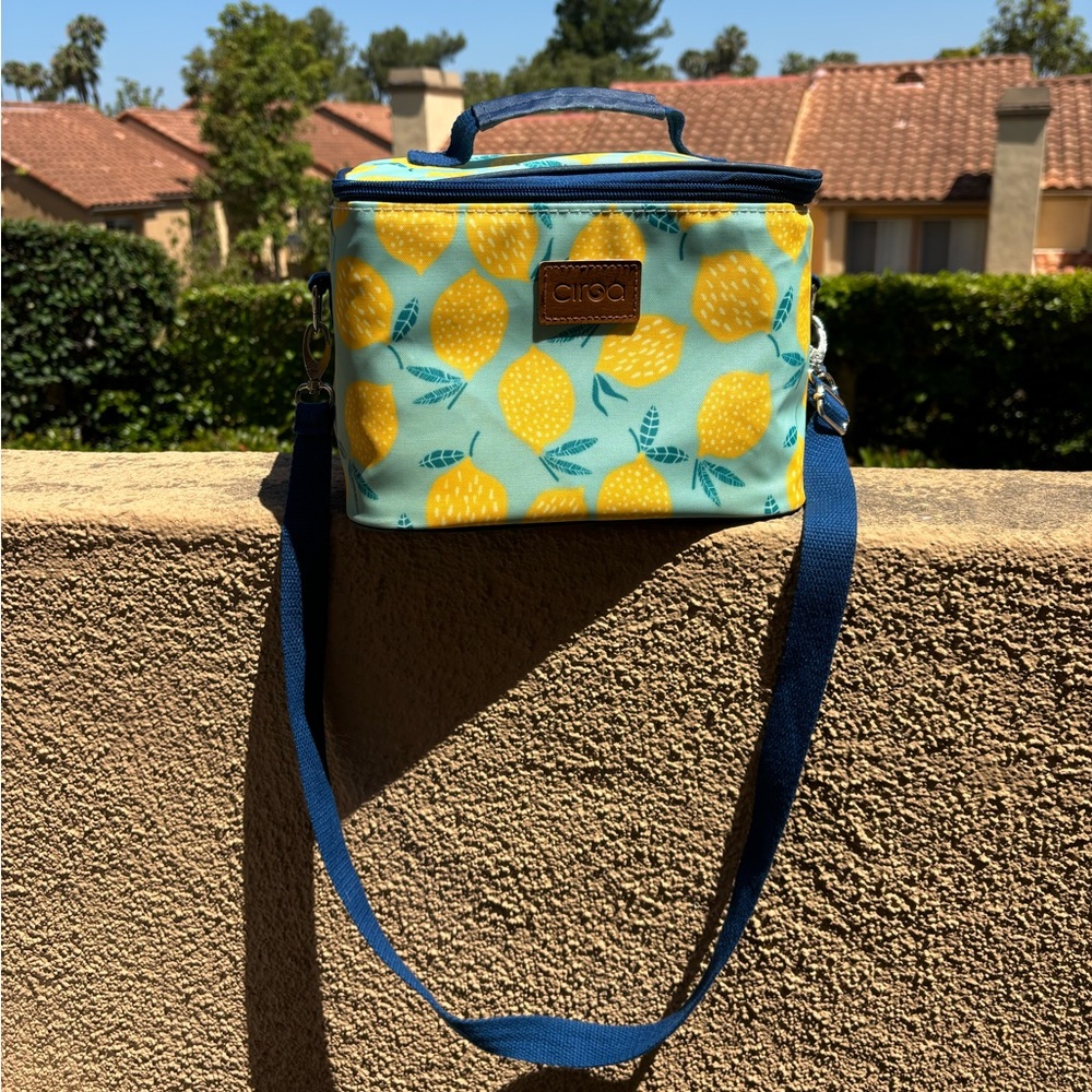 Lemon yellow lunchbox removable adjustable strap insulated with inside pocket